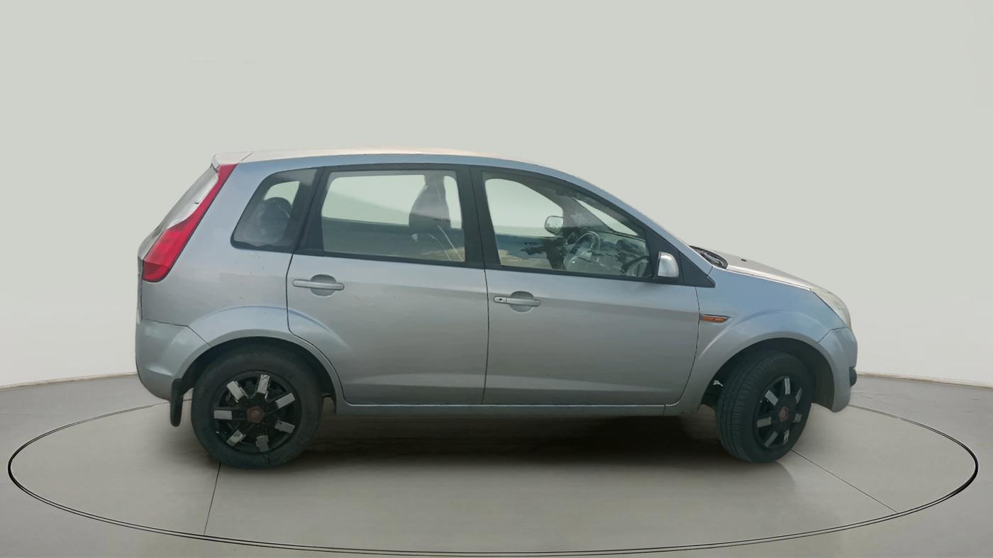 2011 Ford Figo TITANIUM 1.4 DIESEL, Diesel, Manual, 1,12,761 km, exterior