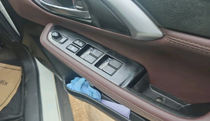 2023 Maruti Grand Vitara ALPHA SMART HYBRID, Petrol, Manual, 90,298 km, interior