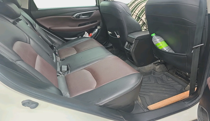 2023 Maruti Grand Vitara ALPHA SMART HYBRID, Petrol, Manual, 90,298 km, interior