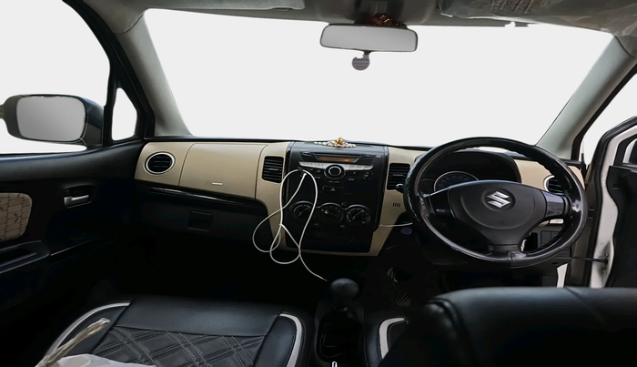 2017 Maruti Wagon R 1.0 VXI, Petrol, Manual, 61,570 km, interior