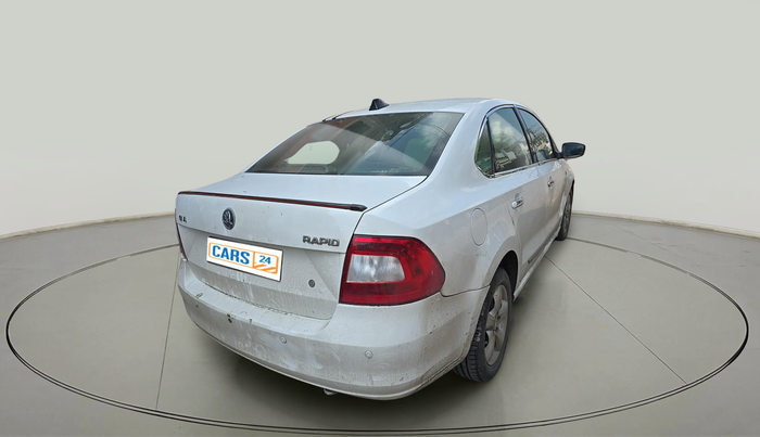 2014 Skoda Rapid ELEGANCE 1.6 TDI CR MT, Diesel, Manual, 74,200 km, exterior