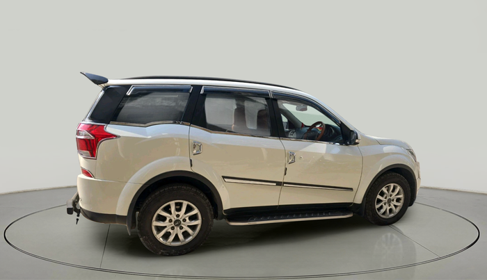 2019 Mahindra XUV500 W9, Diesel, Manual, 47,127 km, exterior