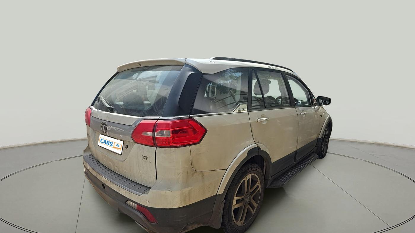 2017 Tata Hexa XT 4X2 7 STR, Diesel, Manual, 94,000 km, exterior