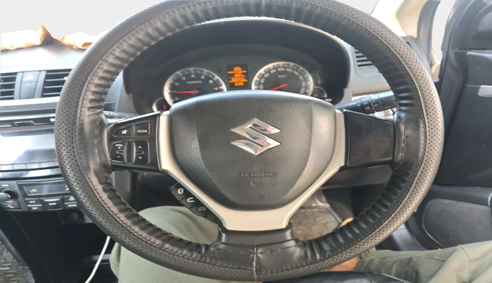 2015 Maruti Swift ZXI, Petrol, Manual, 1,00,447 km, interior