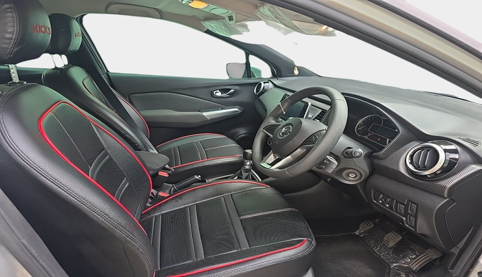 2022 Nissan Kicks XV 1.5, Petrol, Manual, 14,920 km, interior