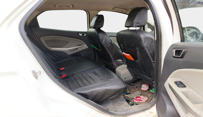 2014 Ford Ecosport TREND 1.5L DIESEL, Diesel, Manual, 1,56,503 km, interior