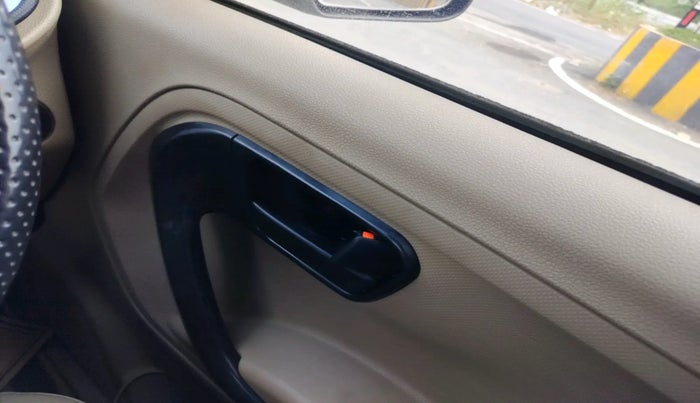 2022 Mahindra BOLERO NEO N 8, Diesel, Manual, 78,957 km, interior