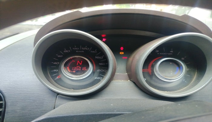 2012 Mahindra XUV500 W6, Diesel, Manual, 1,35,018 km, interior