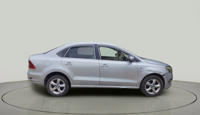2013 Skoda Rapid ELEGANCE 1.6 TDI CR MT, Diesel, Manual, 96,879 km, exterior