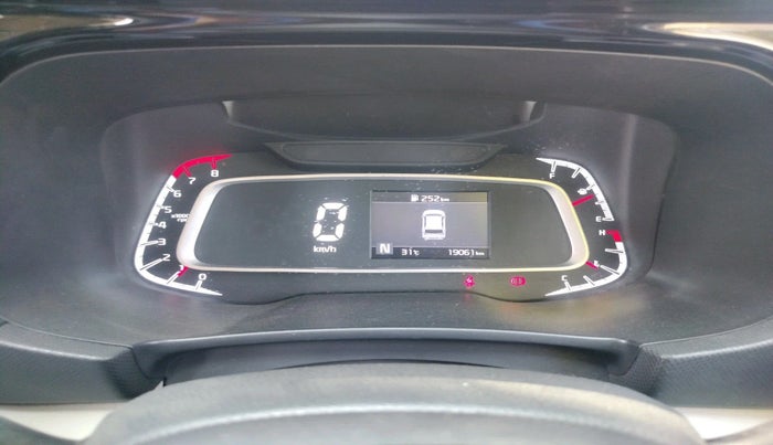 2021 KIA SONET HTX 1.0 IMT, Petrol, Manual, 19,061 km, interior