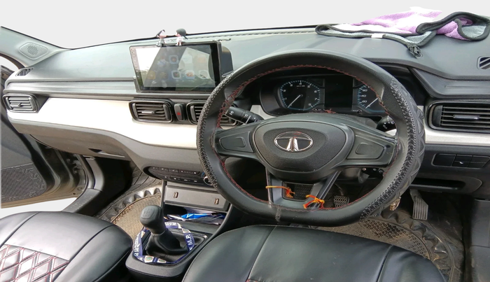 2023 Tata PUNCH PURE MT, Petrol, Manual, 89,488 km, interior