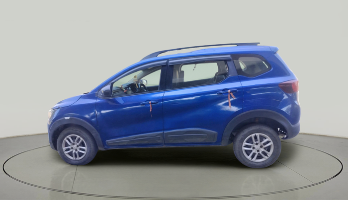 2021 Renault TRIBER RXT, Petrol, Manual, 1,63,880 km, exterior