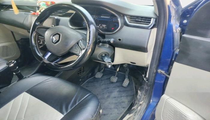 2021 Renault TRIBER RXT, Petrol, Manual, 1,63,880 km, interior