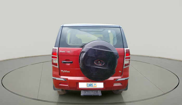 2017 Mahindra TUV300 T4, Diesel, Manual, 81,334 km, exterior