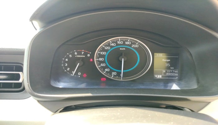 2022 Maruti IGNIS ZETA 1.2, Petrol, Manual, 35,650 km, interior