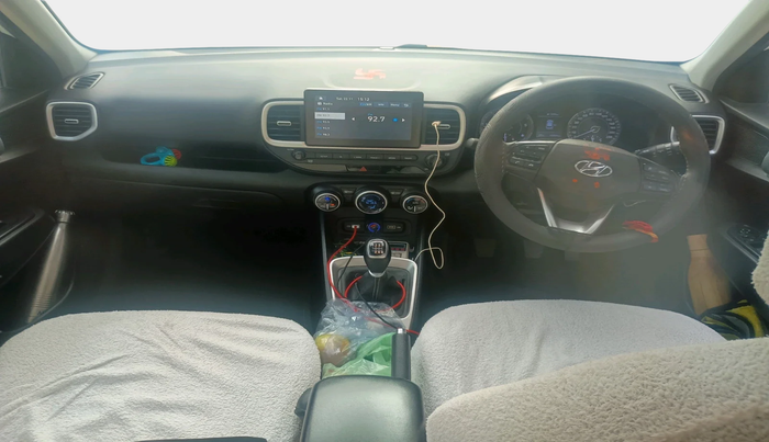 2021 Hyundai VENUE SX 1.5 CRDI, Diesel, Manual, 65,866 km, interior