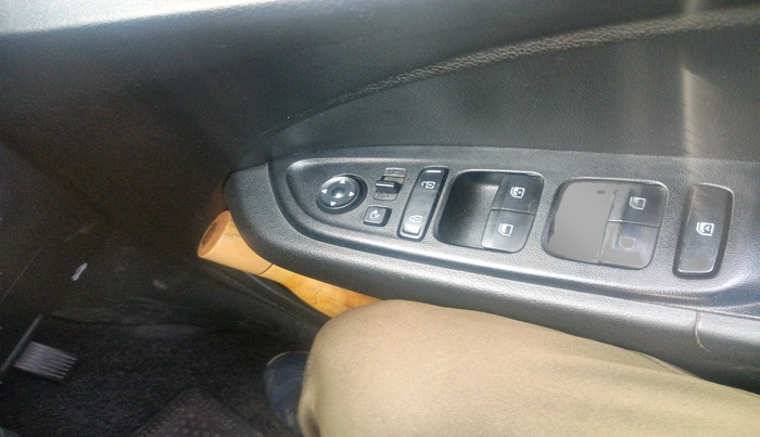 2021 Hyundai VENUE SX 1.5 CRDI, Diesel, Manual, 65,866 km, interior