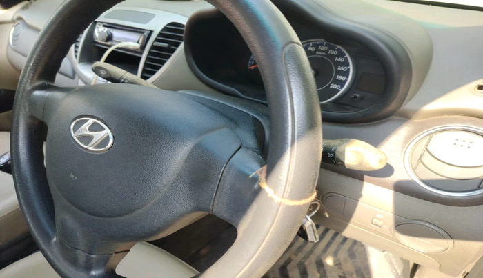 2012 Hyundai i10 MAGNA 1.1, Petrol, Manual, 57,307 km, interior