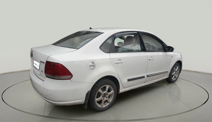 2013 Volkswagen Vento HIGHLINE 1.6 MPI, Petrol, Manual, 1,21,415 km, exterior