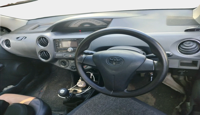 2012 Toyota Etios Liva GD, Diesel, Manual, 1,71,503 km, interior