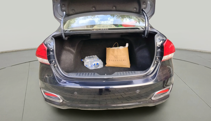 2021 Maruti Ciaz ALPHA  AT 1.5 SHVS PETROL, Petrol, Automatic, 24,717 km, exterior