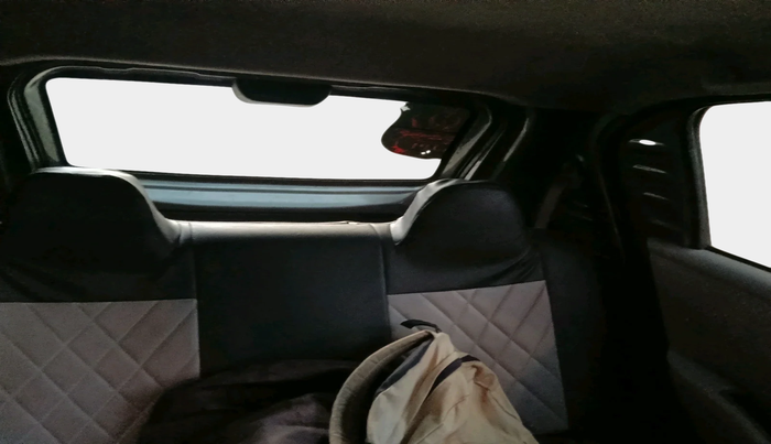 2017 Datsun Redi Go T (O), Petrol, Manual, 71,350 km, interior