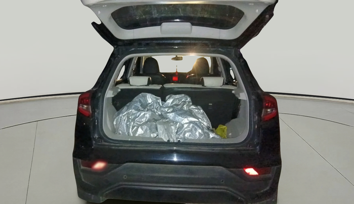 2024 Mahindra XUV300 W6 1.5 Diesel, Diesel, Manual, 22,757 km, exterior