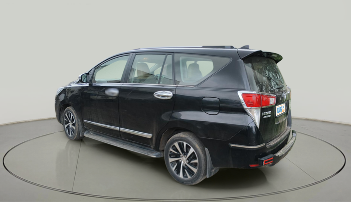 2022 Toyota Innova Crysta 2.4 ZX AT 7 STR, Diesel, Automatic, 45,636 km, exterior