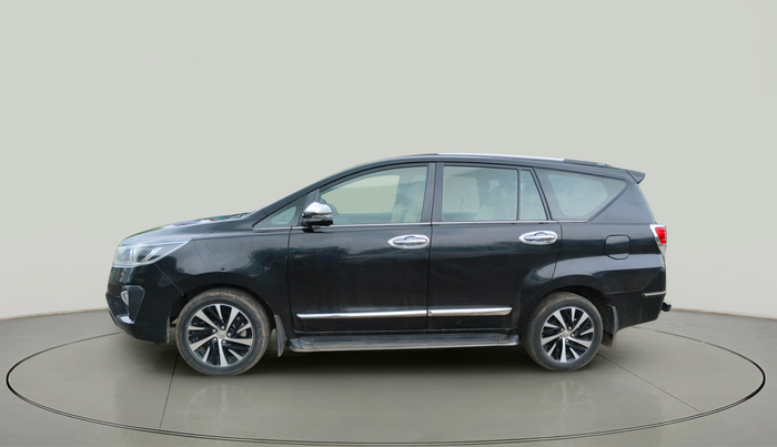 2022 Toyota Innova Crysta 2.4 ZX AT 7 STR, Diesel, Automatic, 45,636 km, exterior