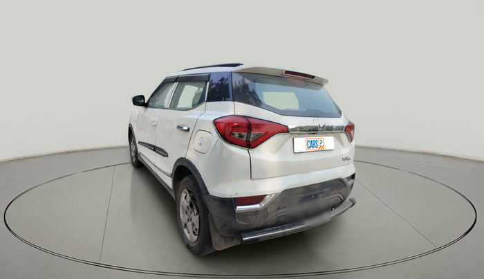 2023 Mahindra XUV300 W4 1.5 DIESEL, Diesel, Manual, 1,52,000 km, exterior