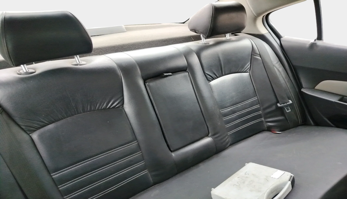 2012 Chevrolet Cruze LTZ, Diesel, Manual, 87,522 km, interior