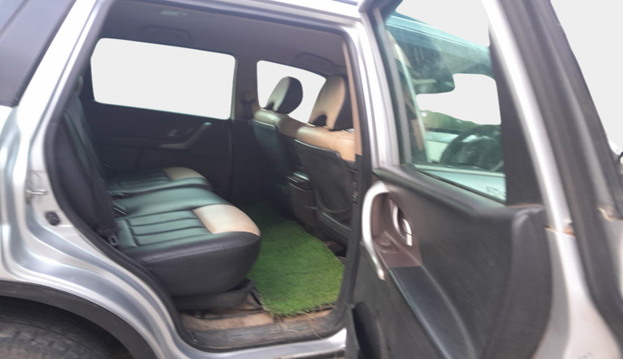 2014 Mahindra XUV500 W6, Diesel, Manual, 88,915 km, interior