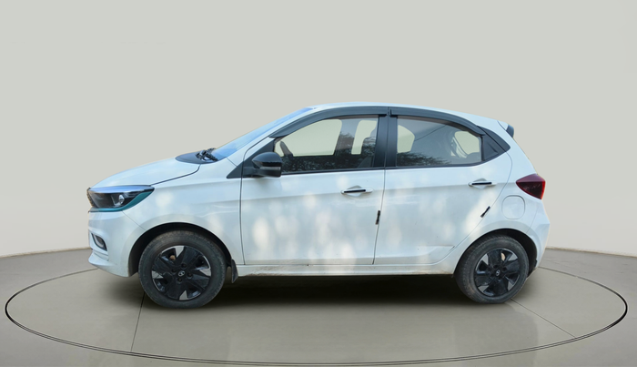 2024 Tata TIAGO EV XZ PLUS LONG RANGE, Electric, Automatic, 75,615 km, exterior