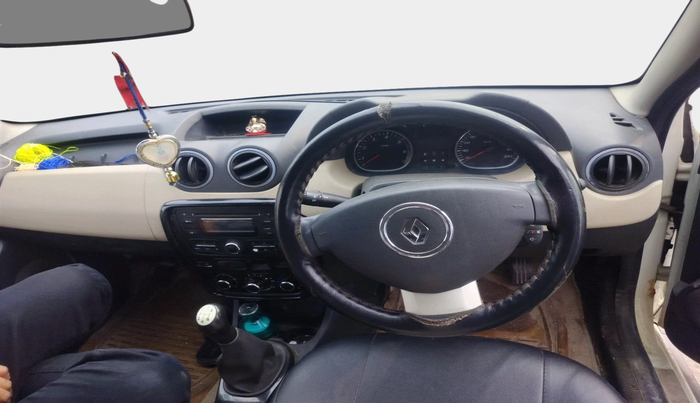 2013 Renault Duster 85 PS RXL DIESEL, Diesel, Manual, 1,36,650 km, interior