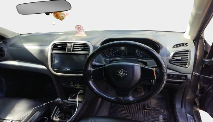 2017 Maruti Vitara Brezza LDI (O), Diesel, Manual, 1,12,271 km, interior