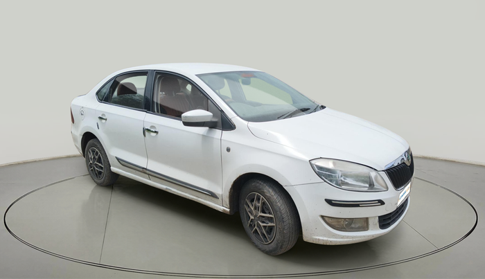 2012 Skoda Rapid AMBITION 1.6 TDI CR MT, Diesel, Manual, 81,787 km, exterior