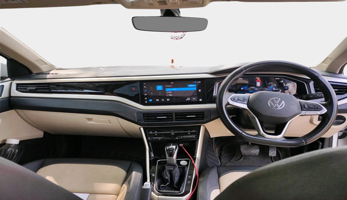 2022 Volkswagen VIRTUS TOPLINE TSI 1.0 AT, Petrol, Automatic, 39,084 km, interior