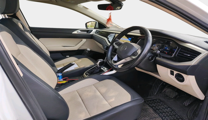 2022 Volkswagen VIRTUS TOPLINE TSI 1.0 AT, Petrol, Automatic, 39,084 km, interior