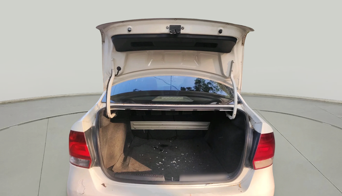 2011 Volkswagen Vento TRENDLINE DIESEL 1.6, Diesel, Manual, 1,26,781 km, exterior