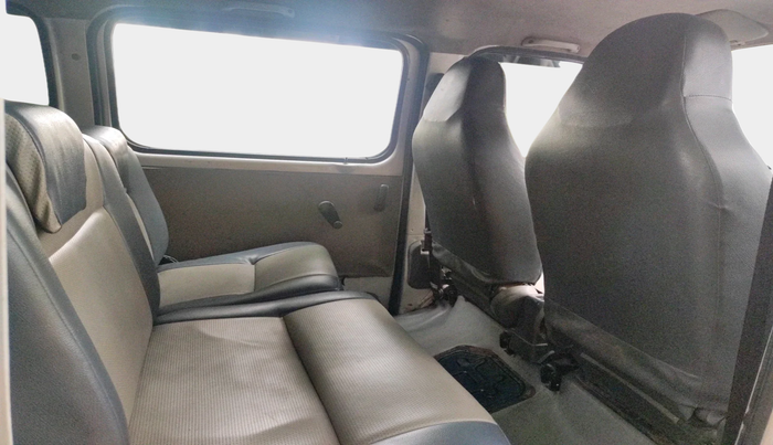 2011 Maruti Eeco 5 STR WITH A/C+HTR, Petrol, Manual, 1,20,678 km, interior