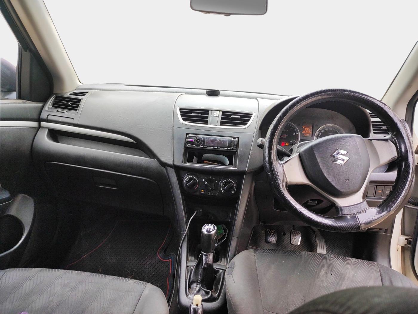 2014 Maruti Swift VDI, Diesel, Manual, 3,61,660 km, interior