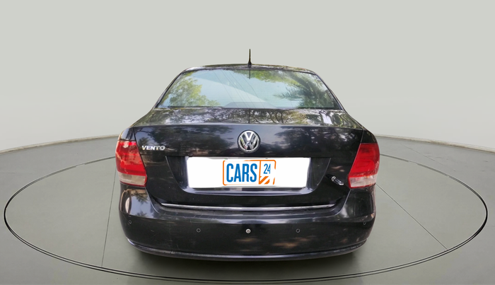 2015 Volkswagen Vento HIGHLINE 1.6 MPI, Petrol, Manual, 90,601 km, exterior