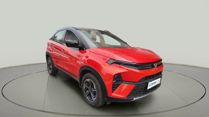 2023 Tata NEXON FEARLESS + SUNROOF DCA DUAL TONE 1.2 PETROL, Petrol, Automatic, 10,850 km, exterior
