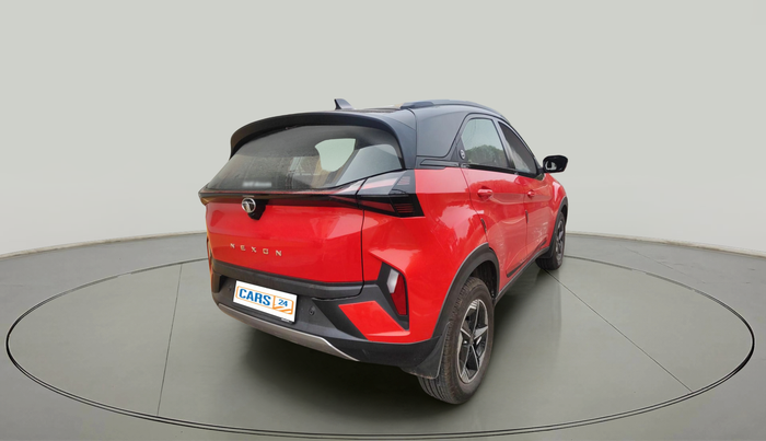 2023 Tata NEXON FEARLESS + SUNROOF DCA DUAL TONE 1.2 PETROL, Petrol, Automatic, 10,775 km, exterior