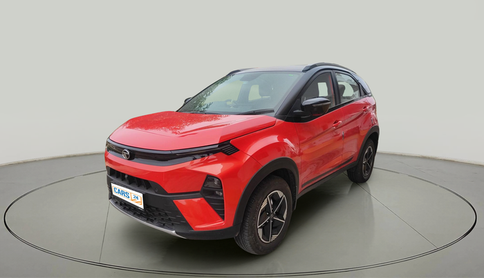 2023 Tata NEXON FEARLESS + SUNROOF DCA DUAL TONE 1.2 PETROL, Petrol, Automatic, 10,775 km, exterior