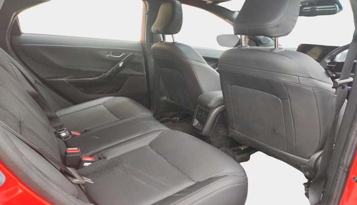 2023 Tata NEXON FEARLESS + SUNROOF DCA DUAL TONE 1.2 PETROL, Petrol, Automatic, 10,775 km, interior