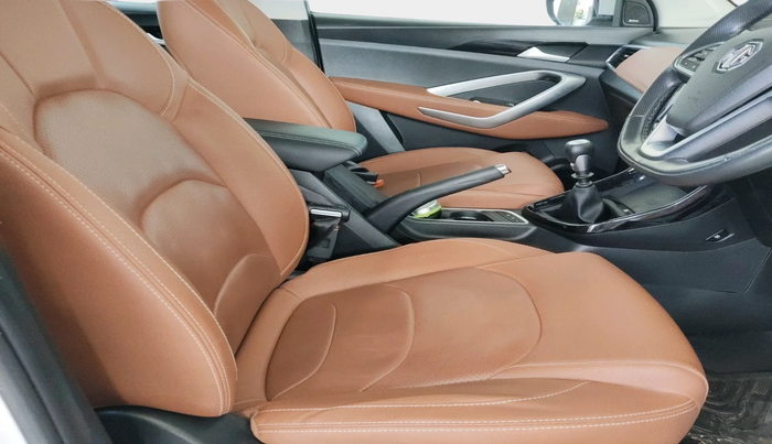 2023 MG HECTOR PLUS SHARP PRO 2.0 TURBO DIESEL 6 STR, Diesel, Manual, 36,186 km, interior