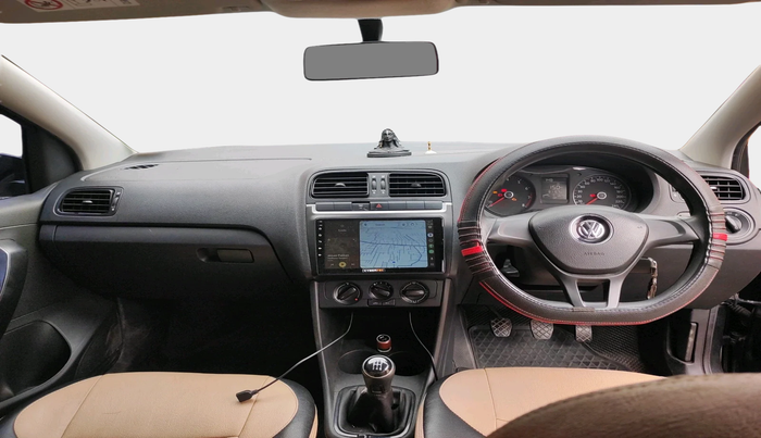 2018 Volkswagen Polo COMFORTLINE 1.0L MPI, Petrol, Manual, 81,157 km, interior