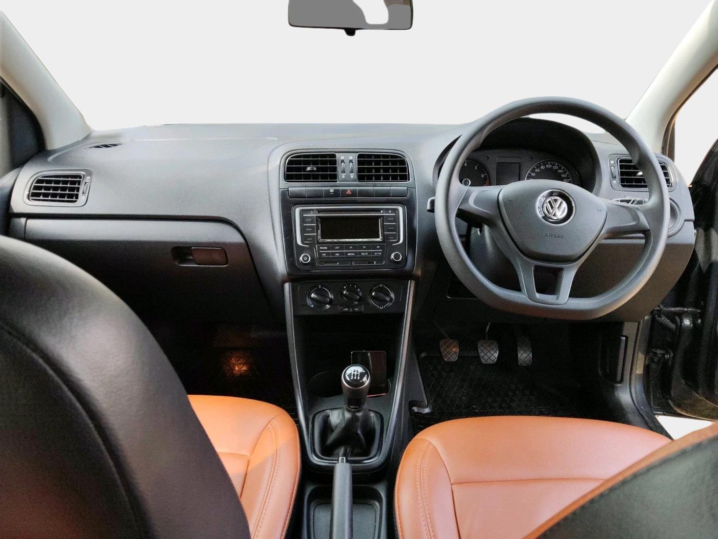 2022 Volkswagen Polo COMFORTLINE 1.0L MPI, Petrol, Manual, 34,384 km, interior