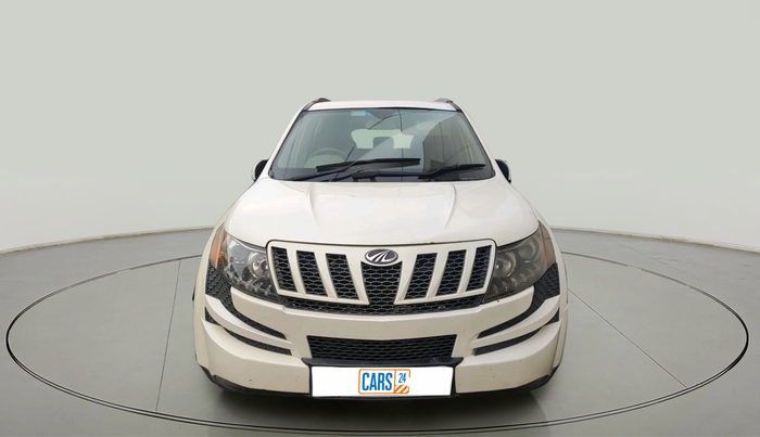 2011 Mahindra XUV500 W8, Diesel, Manual, 1,37,744 km, exterior